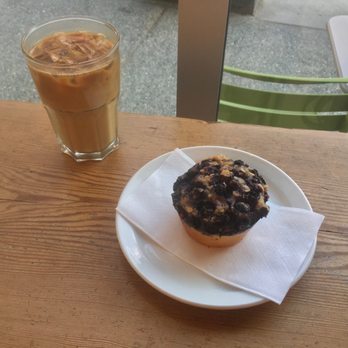 Pallet Coffee Roasters - Blueberry Passionfruit Muffin & Iced Latte - Coffee & Tea Near Me - Vancouver, British Columbia