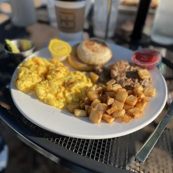 Blockhouse - Country Breakfast w/Cheese Avocado. - Breakfast & Brunch Near Me - Saint Hedwig, Texas Blockhouse - Country Breakfast w/Cheese Avocado. - Breakfast & Brunch Near Me - Saint Hedwig, Texas