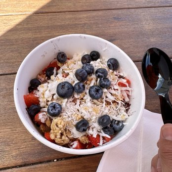 Achilles Coffee Solana Beach - Açaí Bowl - Coffee & Tea Near Me - Solana Beach, California