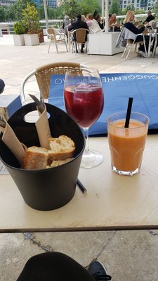Bistró by null
