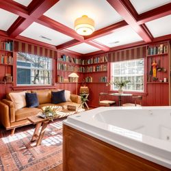 Timberroot Rustic Retreats