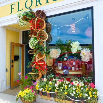 Pachamama Floral Design - Floral Designers Near Me - Petoskey, Michigan Pachamama Floral Design - Floral Designers Near Me - Petoskey, Michigan