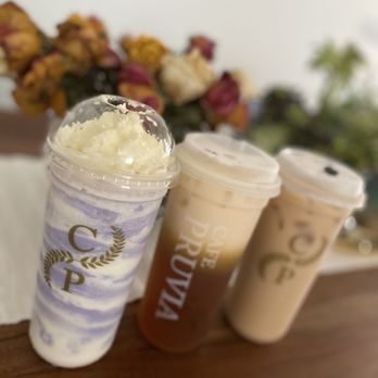 Cafe Pruvia - Tarp swirl/jasmine milk tea w oat/Spanish latte - Bubble Tea Near Me - Gardena, California Cafe Pruvia - Tarp swirl/jasmine milk tea w oat/Spanish latte - Bubble Tea Near Me - Gardena, California