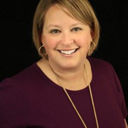 Farmers Insurance - Briggs Agency - Agency Producer - Suzanne Coe