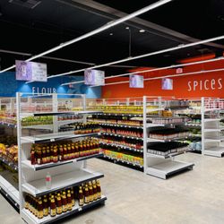 Pioneer Cash and Carry - Inside
