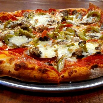 Borgata Pizza Cafe - New York Style pizza with green peppers, pepperoni, and mushroom. Triangularly cut for those that don't believe it is in C-town... - Italian Near Me - Worthington, Ohio Borgata Pizza Cafe - New York Style pizza with green peppers, pepperoni, and mushroom. Triangularly cut for those that don't believe it is in C-town... - Italian Near Me - Worthington, Ohio