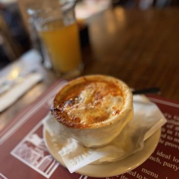 Gabriel's Gate - French Onion Soup - American Near Me - Buffalo, New York