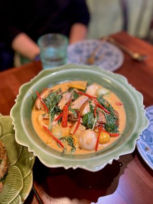 Kaew Jao Jorm by null