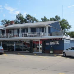 The Lodge Restaurant - The place.