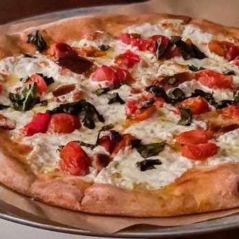 8UP Elevated Drinkery & Kitchen - Margherita Pizza - Bars Near Me - Louisville, Kentucky 8UP Elevated Drinkery & Kitchen - Margherita Pizza - Bars Near Me - Louisville, Kentucky
