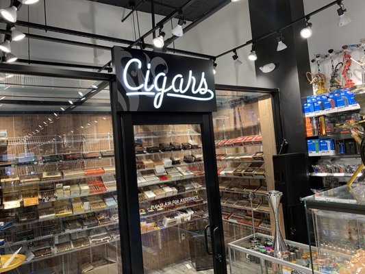 City Smoke Shop by null