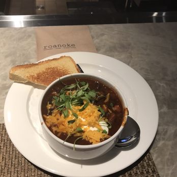 Roanoke - Chili - Cocktail Bars Near Me - Chicago, Illinois