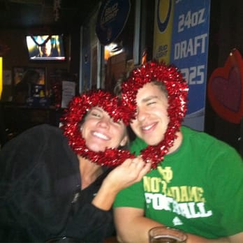Bert and Den's Grille - Karaoke Near Me - Indianapolis, Indiana