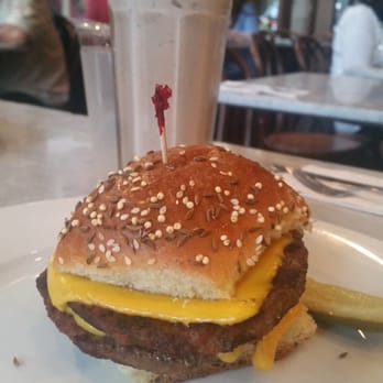 Stanley - Plain cheeseburger - Breakfast & Brunch Near Me - New Orleans, Louisiana Stanley - Plain cheeseburger - Breakfast & Brunch Near Me - New Orleans, Louisiana