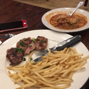 Hochatown Saloon - Sports Bars Near Me - Broken Bow, Oklahoma
