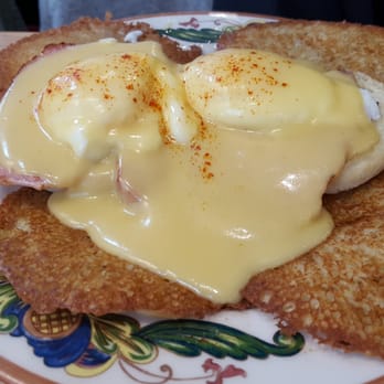 Oak Table Cafe - Eggs benny with potato pancakes - New American Near Me - Silverdale, Washington Oak Table Cafe - Eggs benny with potato pancakes - New American Near Me - Silverdale, Washington