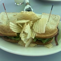 Big Apple - BLTA sandwich