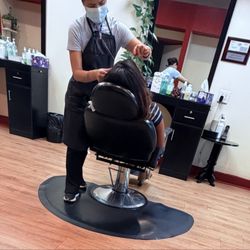Prati Eyebrow Threading