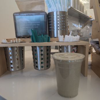 Organica Juice Bar - Spirulina Mint Chip - Juice Bars & Smoothies Near Me - Montebello, California Organica Juice Bar - Spirulina Mint Chip - Juice Bars & Smoothies Near Me - Montebello, California