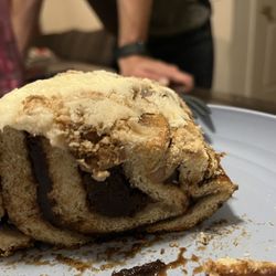 Penn Quarter FRESHFARM Market - Cinnamon roll @Veg Heaven