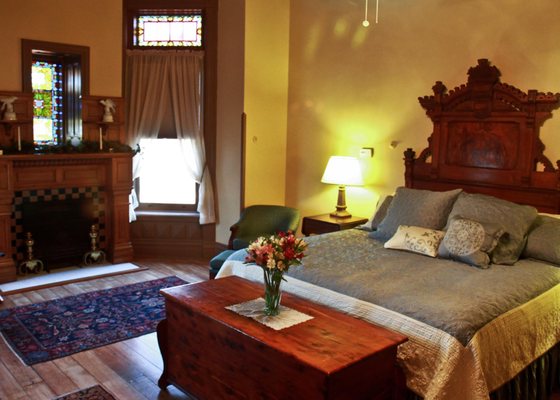 Shakespeare Chateau Inn Bed & Breakfast by null