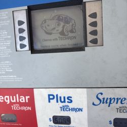 Chevron - Gas pump