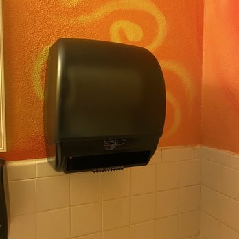 Tatas Tacos - Bathroom towel dispenser - Tacos Near Me - Chicago, Illinois