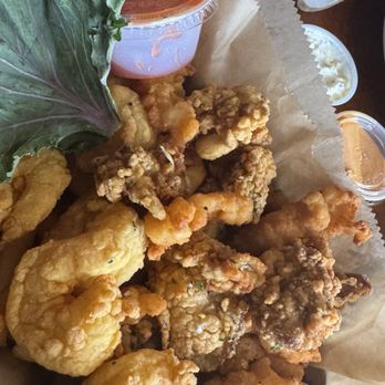 Spondivits - Food - Seafood Near Me - East Point, Georgia
