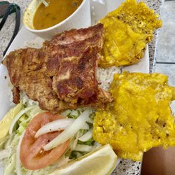 Mi Recuerdo Colombian & Mexican Restaurant