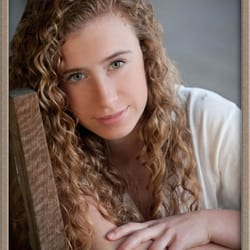 Ollar Photography - High School Senior Portrait at Millennium Park, Lake Oswego, OR