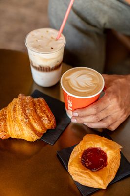 Studio 24 Artful Coffee by null