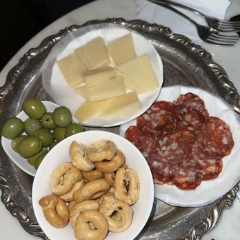 La Bomboniera - Cafes Near Me - New York, New York La Bomboniera - Cafes Near Me - New York, New York