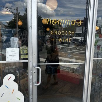 Momma’s Grocery & Wine - Beer, Wine & Spirits Near Me - Cambridge, Massachusetts Momma’s Grocery & Wine - Beer, Wine & Spirits Near Me - Cambridge, Massachusetts