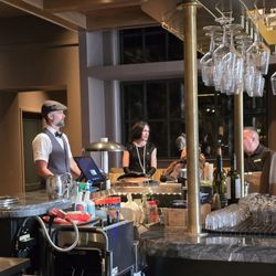Knowledge Bar & Social Room - Private roaring twenties party going on
