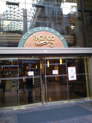 Galerías Pacífico by null