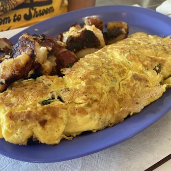 Palm Beach Bagel - Grilled Chicken Omelet - Breakfast & Brunch Near Me - Boca Raton, Florida