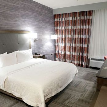 Hampton Inn Muskogee - Guest room - Hotels Near Me - Muskogee, Oklahoma