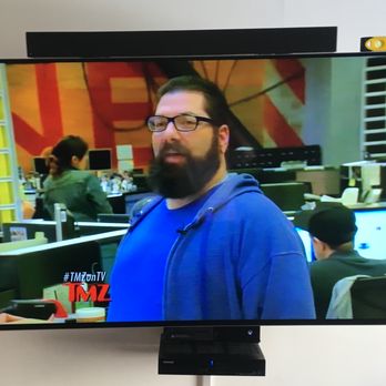 Primo Home Services - Check out the sound bar - ITS NOT EVEN IN THE MIDDLE OF THE TV??? - Handyman Near Me - New York, New York Primo Home Services - Check out the sound bar - ITS NOT EVEN IN THE MIDDLE OF THE TV??? - Handyman Near Me - New York, New York