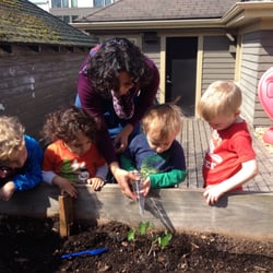 Cometa Playschool - Gardening with our scientist teacher, Maestra Nicolet