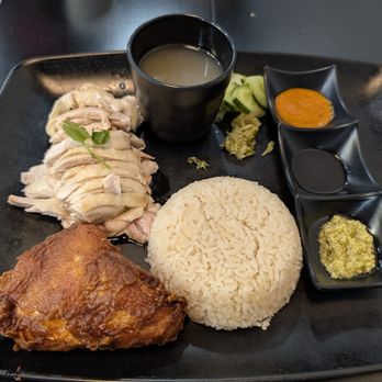 Maxwell Chicken Rice - Chicken combo with both Hainan and fried chicken - Hainan Near Me - La Palma, California Maxwell Chicken Rice - Chicken combo with both Hainan and fried chicken - Hainan Near Me - La Palma, California
