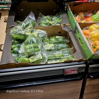 ALDI - Green peppers! - Grocery Near Me - Moreno Valley, California