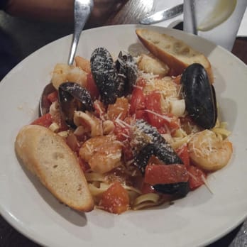 Fellini's - Seafood delecto - Pizza Near Me - Norfolk, Virginia