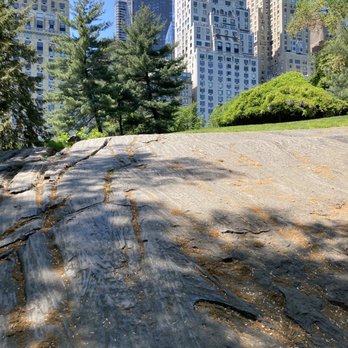 Cop Cot - I climbed up the rock! 05/15/21 - Parks Near Me - New York, New York