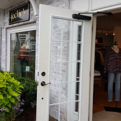 Jackie's - Outside, entrance