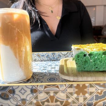 Qamaria Coffee - Coffee & Tea Near Me - Fullerton, California