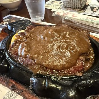 Chiou House 邱家 - Beef steak - Taiwanese Near Me - Rowland Heights, California Chiou House 邱家 - Beef steak - Taiwanese Near Me - Rowland Heights, California