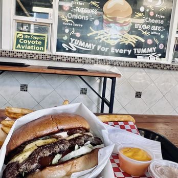 Burger Blvd - Cheeseburger and fries - Burgers Near Me - Redlands, California Burger Blvd - Cheeseburger and fries - Burgers Near Me - Redlands, California