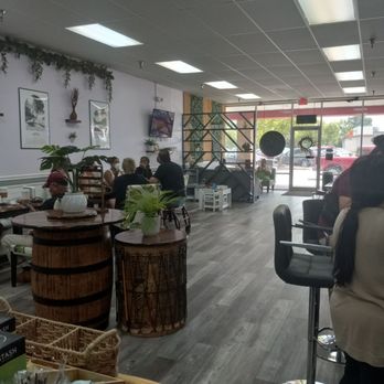 Apelu Island Cafe - Inside - Bagels Near Me - Norfolk, Virginia