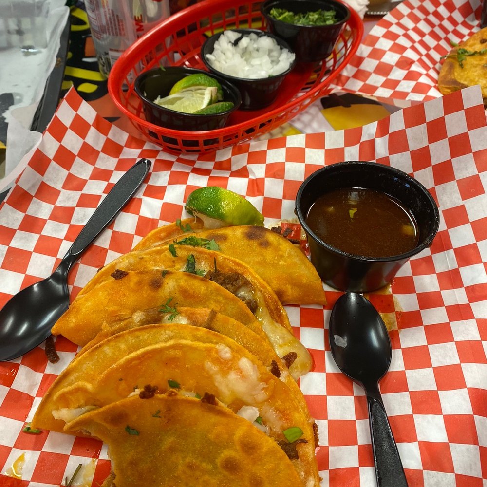 Birria Culiacan - Mexican Near Me - El Paso, Texas