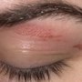 Fine eyebrow threading and waxing
